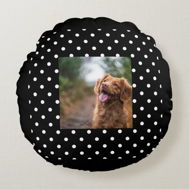 Black and white polka dot Dog pic Rund Kudde (Framsidan)