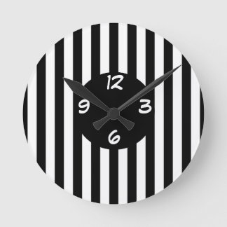 Black and White Rand Round Clock Rund Klocka