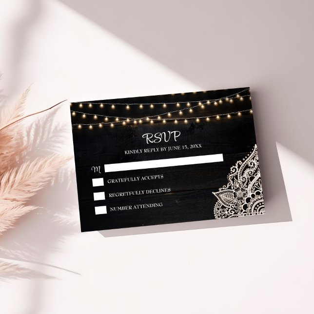 Black and White Rustic Elegance OSA kort (Black and White Rustic Elegance RSVP Card on a sunny table.)