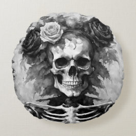 Black and White Skull with Roses Gothic Style Rund Kudde
