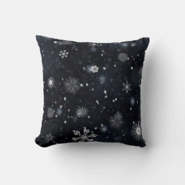 Black and White Snowflake Kudde