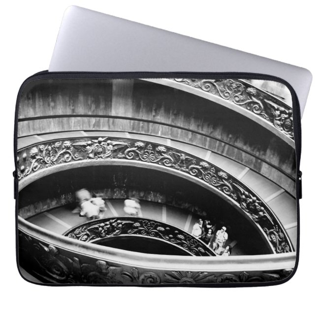 Black and White Spiral Staircase Laptop Fodral (Framsidan)