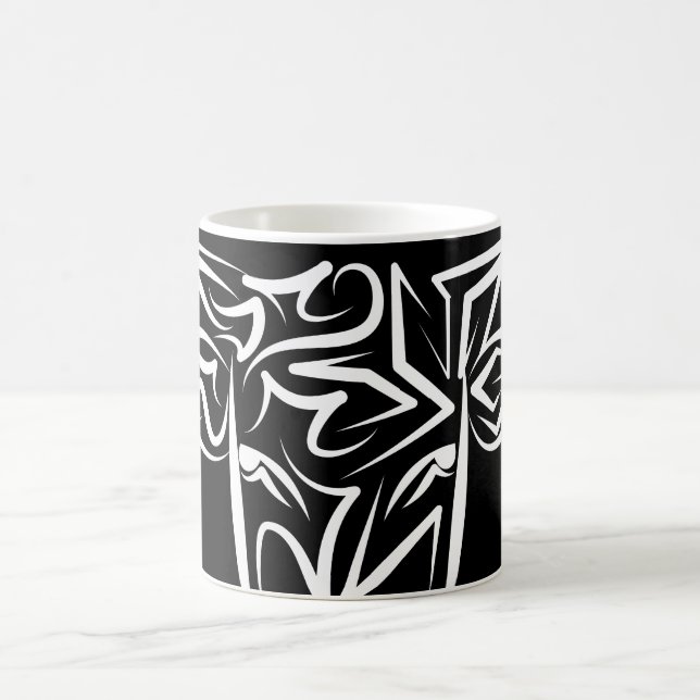 Black and White Tribal Bull / Ox Kaffemugg (Center)
