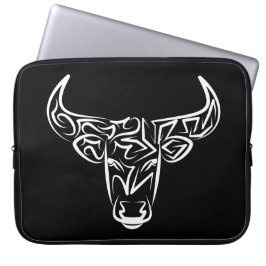 Black and White Tribal Bull / Ox Laptop Fodral