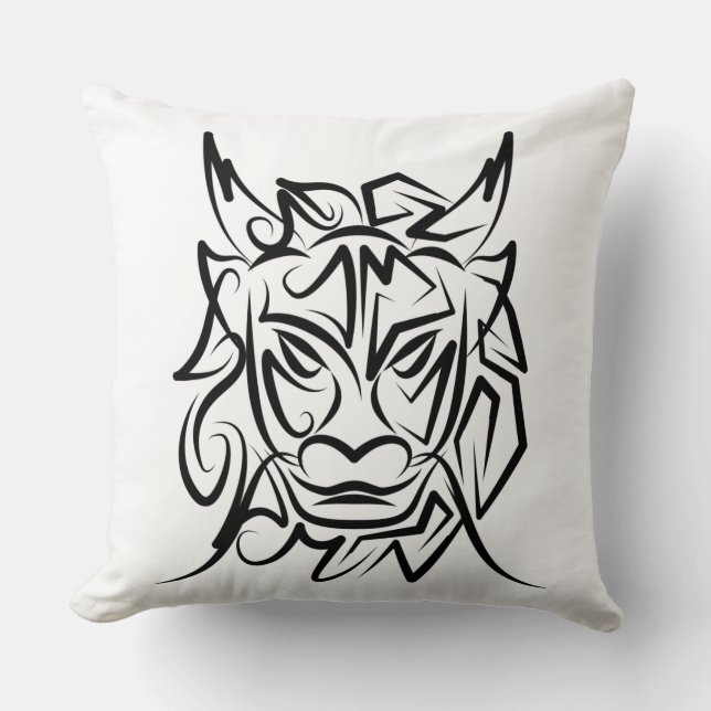 Black and White Tribal Dragon Kudde (Framsida)