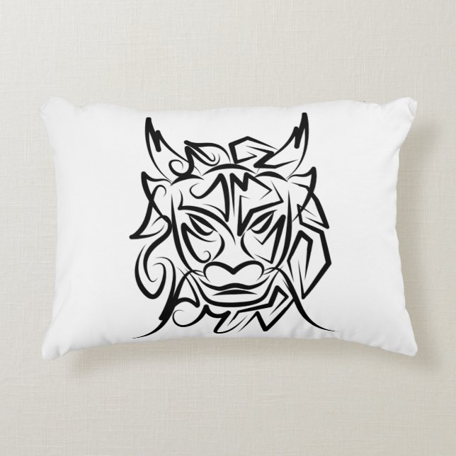 Black and White Tribal Dragon Prydnadskudde (Framsidan)