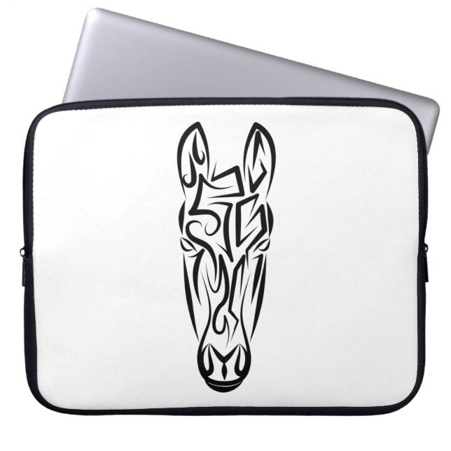 Black and White Tribal Horse Laptop Fodral (Framsidan)