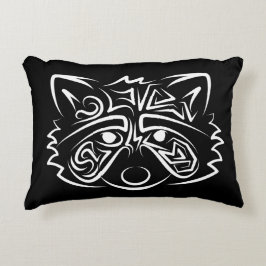 Black and White Tribal Raccoon Prydnadskudde