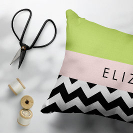 Black and White Zigzag, Chevron, Grönt, ditt namn Prydnadskudde
