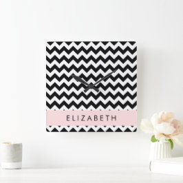 Black and White Zigzag, Chevron Mönster, ditt namn Fyrkantig Klocka