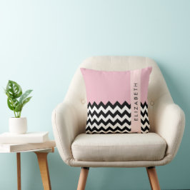 Black and White Zigzag, Chevron, Rosa, ditt namn Kudde