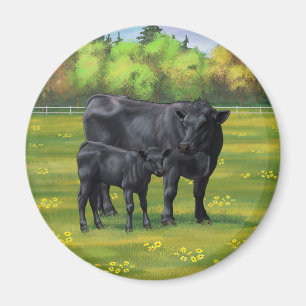 Black Angus Cow & Cute Calf på sommarbetesmark Magnet