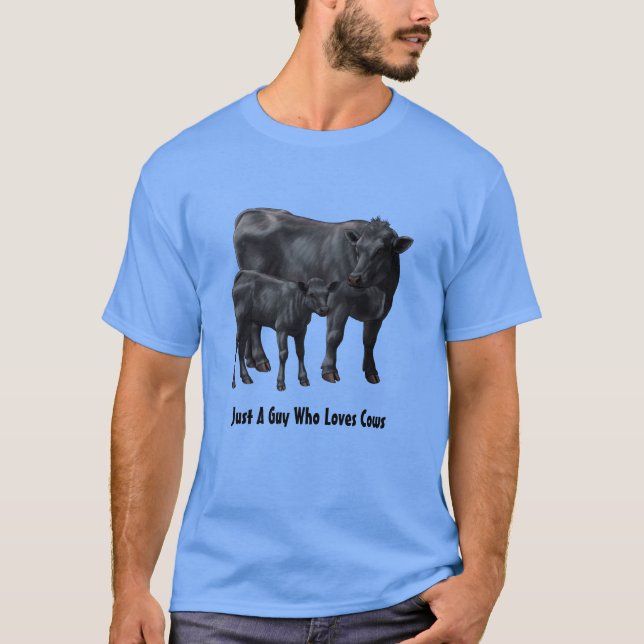 Black Angus Cow & Cute Calf T Shirt (Framsida)