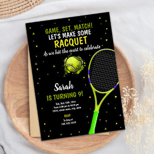 Black Background Tennis Birthday-inbjudningar Inbjudningar