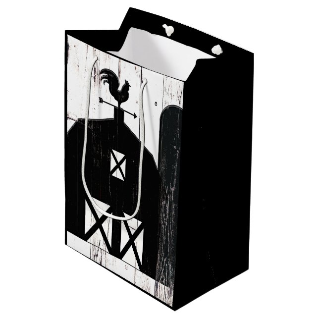 Black Barn White Wood Rustic Farmhouse Bröllop (Framsidan Vinklad)