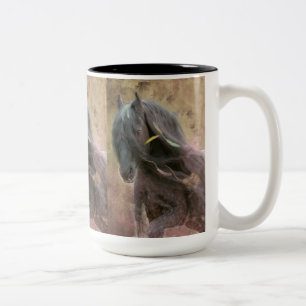 Black Beauty Friesian Horse - Mugg, Kopp, Beverage Två-Tonad Mugg
