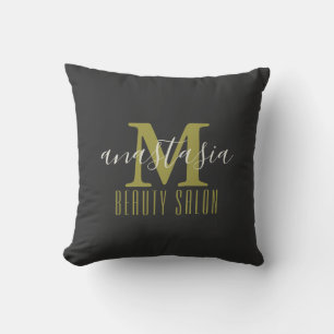 Black Beauty Salon av Anastasia Monogram Kudde