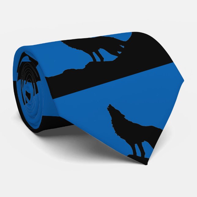 Black Blue Lone Varg Stående på en Backe Silhouett Slips (Rullad)