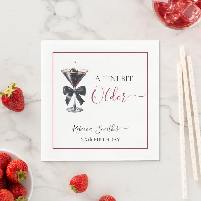 Black Bow Cherry Drink 'A tini bit Older' Birthday Pappersservett (Insitu)