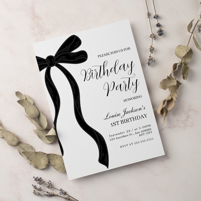 Black Bow First Birthday Party Invitation Inbjudningar (Skapare uppladdad)