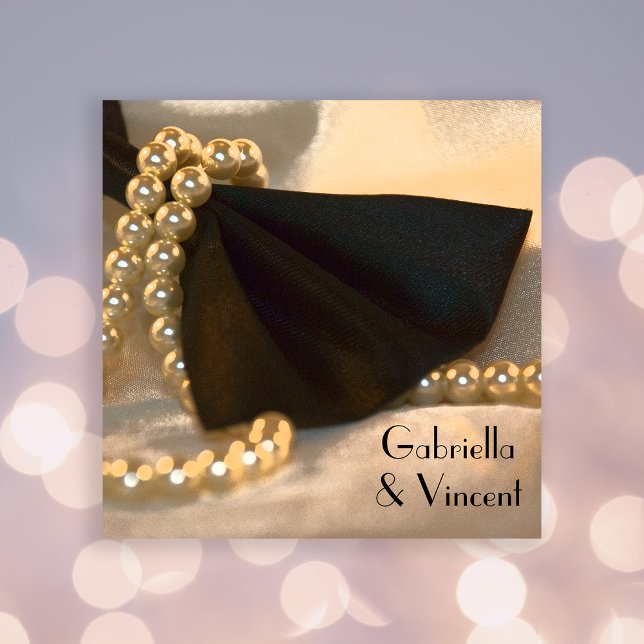 Black Bow Tie and White Pearls Bröllop Inbjudningar (Skapare uppladdad)