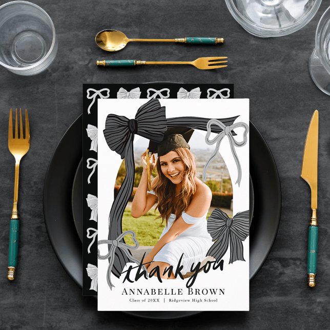 Black Bows Photo Graduation Thank You Card Inbjudningar (Skapare uppladdad)