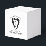 Black Bröllop Tuxedo Kostym Groomsman Frieri Presentaskar<br><div class="desc">Gör Bröllop oförglömlig - Lägg till en personlig beröring med en groomsman frieri favoritpresenter med en svart tuxedo-illustration av kostym och med marskalkar frieri meddelande i ett klassiskt serif-teckensnitt.</div>
