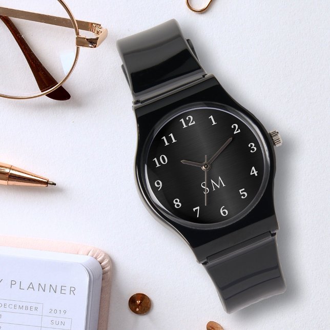 Black Brushed Metall och White Monogrammed Initial Armbandsur (Skapare uppladdad)