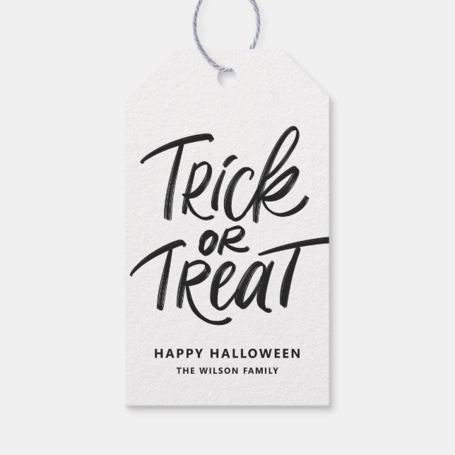 Black Bus eller godis Hand Lettering Halloween Presentetikett (Baksidan)