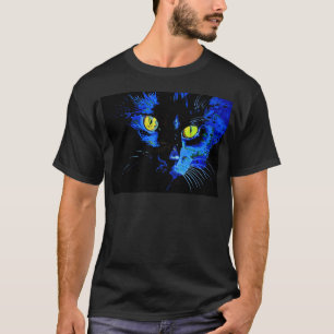 Black Cat Artistic Porträtt med slående Gult E Tee Shirt