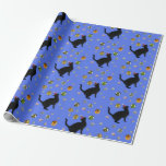 Black Cat Guld Stars Blue Wrapping Papper Presentpapper<br><div class="desc">En svart katt firande med guld stjärnor och bollar på ett blått hav på elegantens helgdag som slår pappert.</div>