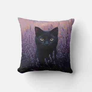 Black Cat i Lavender Fält Illustration Kudde