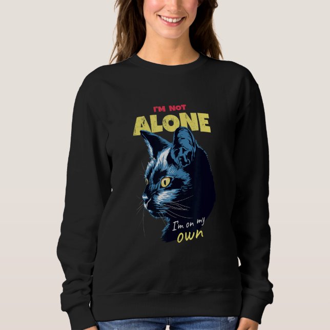 Black Cat I'm Not Alone for Cat Cat Parents Kitty  T Shirt (Framsida)