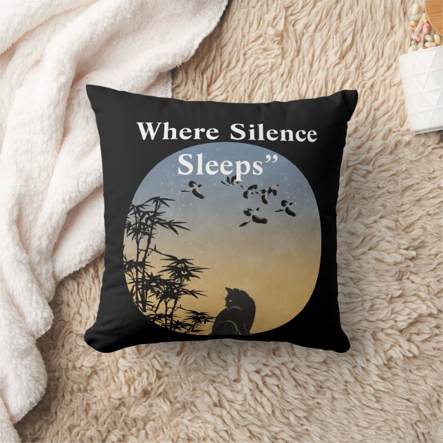 Black Cat in Bamboo Forest Pillow | Japanese Zen A Kudde (Filt)