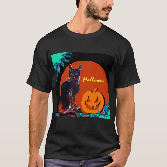 BLACK CAT MED PUMPKIN I HALLOWEEN KVÄLL T SHIRT (Framsida)
