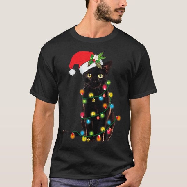 Black Cat Santa Tangled Up In Christmas Lights  T Shirt (Framsida)