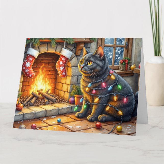 Black Cat Sitting Fireplace with Christmas Lights Kort (Framsida)