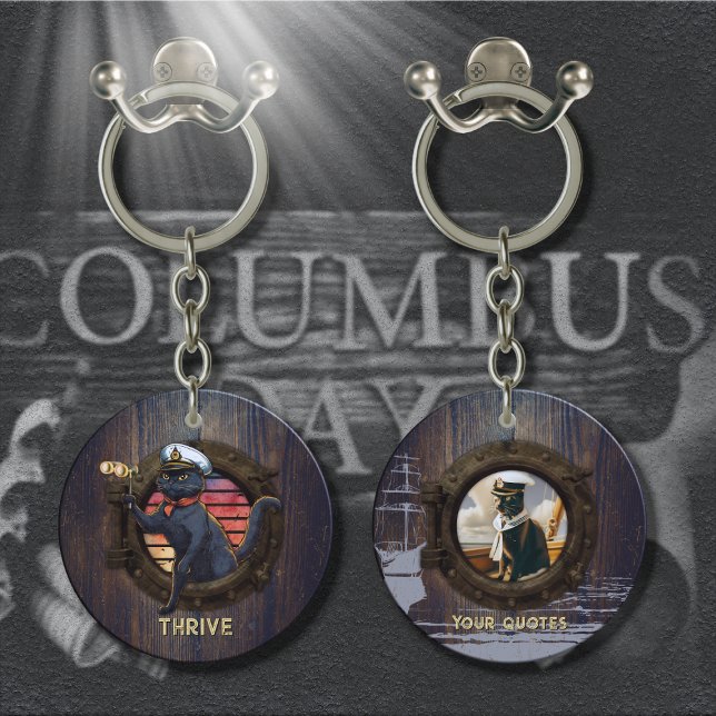 Black Cat Sunset: En resa till TREVE Round (Black Cat Sunset: A Voyage to THRIVE Round Keychain)