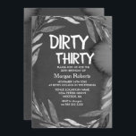 Black Chalkboard Dirty Thirty 30års födelsedag Inb Inbjudningar<br><div class="desc">Black Chalkboard Dirty Thirty 30års födelsedag Inbjudan Matching-samling i Niche and Nest store. Bild av www.EssemCreatives.etsy.com</div>
