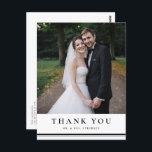 Black Classic Typography Stripe Bröllop Tack Vykort<br><div class="desc">Skicka ett tack till familj och vänner för att de närvarar vid din speciella dag med anpassadet bröllop tack för ditt vykort. Den har klassisk typografi och rand-accent. Anpassa genom att lägga till foton och detaljer i bröllop. Tack för det här elegant bröllop-kortet finns på andra kartonger.</div>