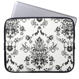 Black Damask on White Laptop Fodral