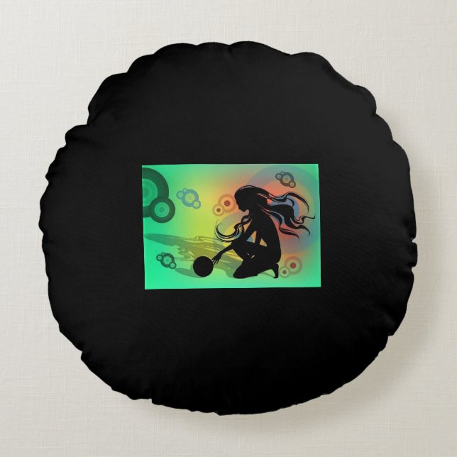 Black dekorativ kudde med grönt design. (Framsidan)