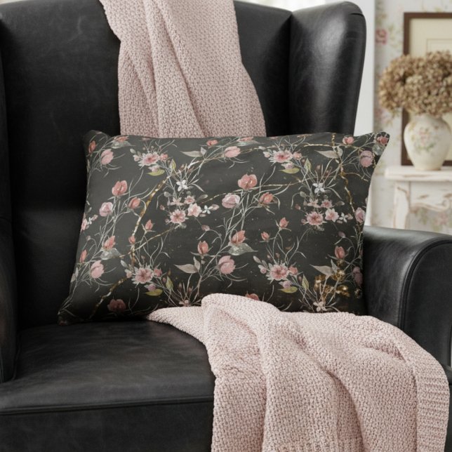 Black Elegant Modern Blommigt Ro Prydnadskudde (Skapare uppladdad)