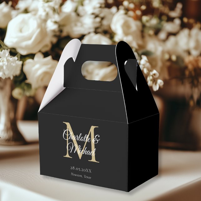 Black Elegant Monogram Bröllop Presentaskar (White Elegant Monogram Wedding Favor Boxes, black, beige, gold, with your name and date.)