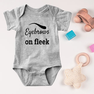 Black Eyebrows on Fleek Trendig Flawless Stil, ZFJ T Shirt