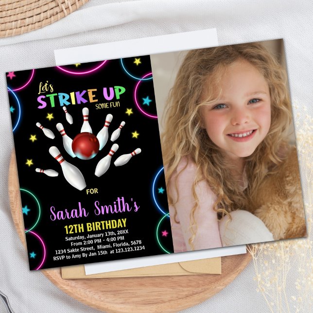 Black Färg Rainbow Photo Bowling Birthday Inbjudningar (Black Colors Rainbow Photo Bowling Birthday Invitation)