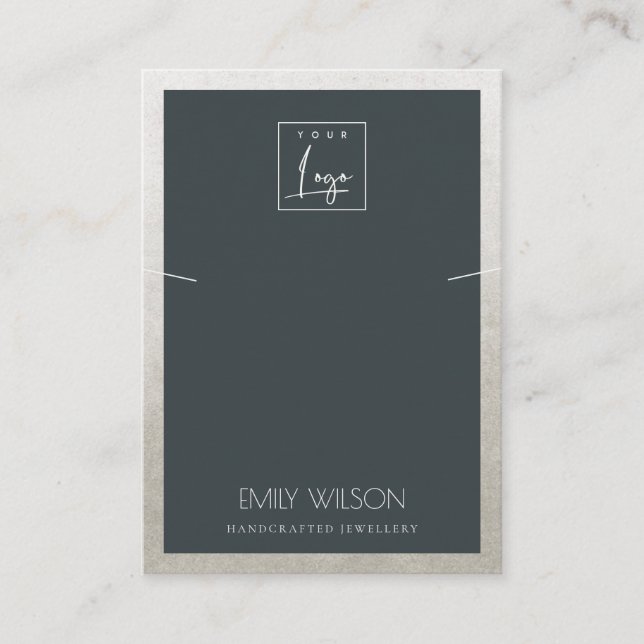 BLACK FAUX SILVER GRÄNS LOGOTYP NECKLACE VISNING VISITKORT (Framsida)