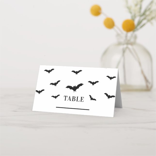 Black Fladdermus & White Cute Halloween fest Chic Placeringskort (Framsida)