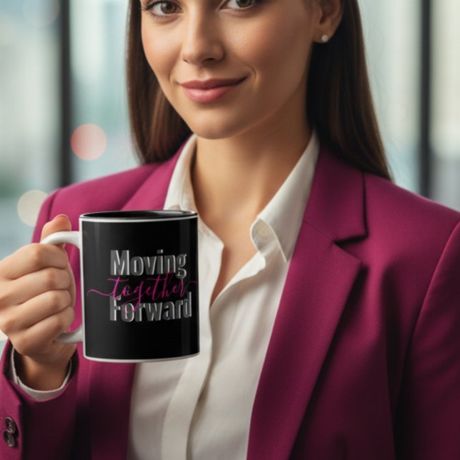 Black Flytta Forward Together Typography Mugg (Skapare uppladdad)