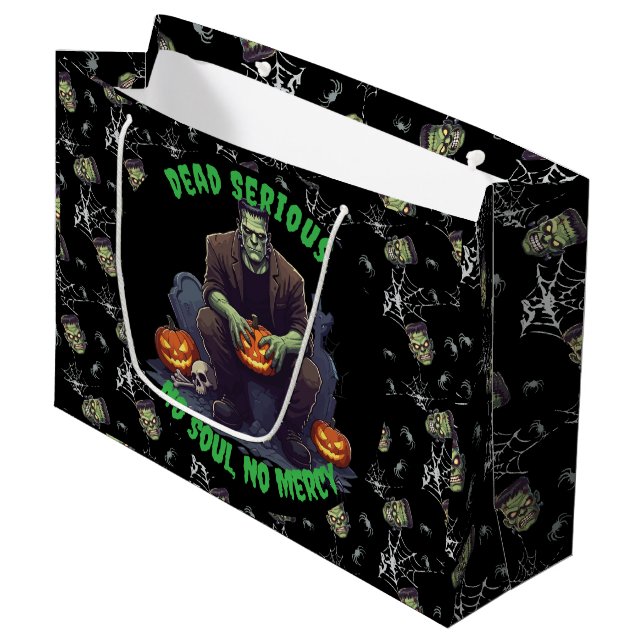 🖤 Black Frankenstein Halloween Gift Bag 💀 🎃 (Framsidan Vinklad)